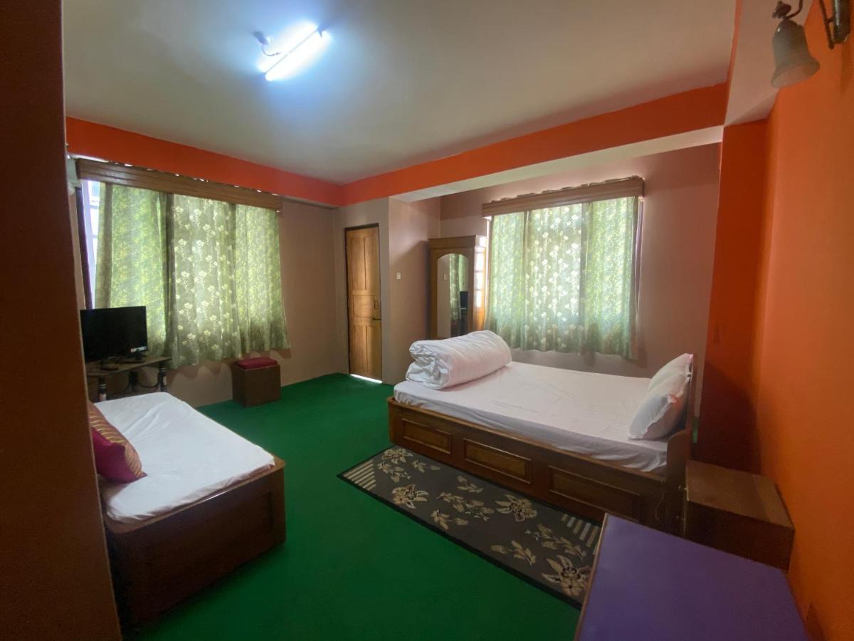 Hotel White Orchid Ravangla Buitenkant foto